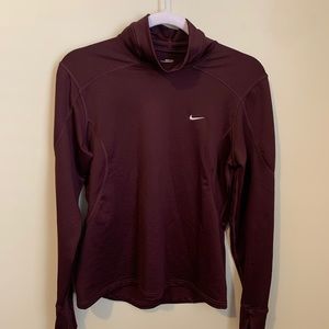 WOMENS NIKE PULLOVER